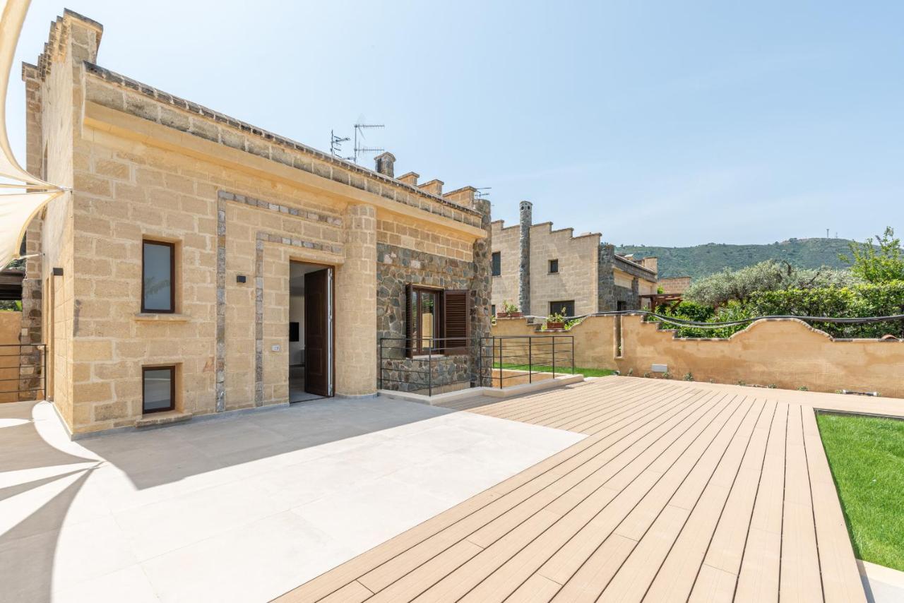 Villa Alla Baia Dei Sette Emiri By Wonderful Italy 切法卢 外观 照片